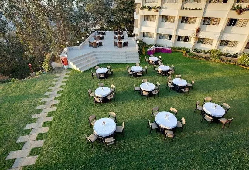Hotel Sinclairs Retreat Ooty