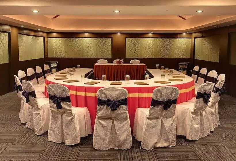 Hotel Sinclairs Retreat Ooty