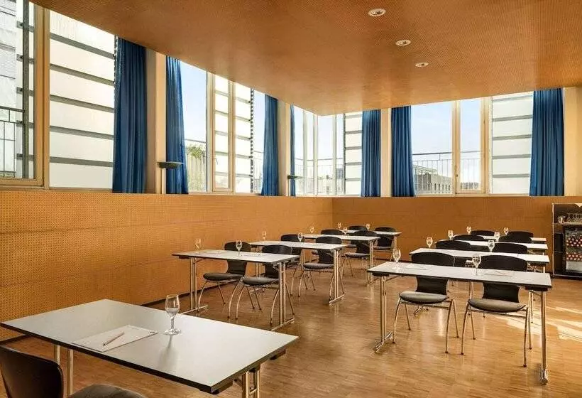 فندق Vienna House By Wyndham Martinspark Dornbirn