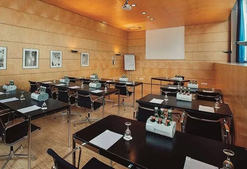 فندق Vienna House By Wyndham Martinspark Dornbirn