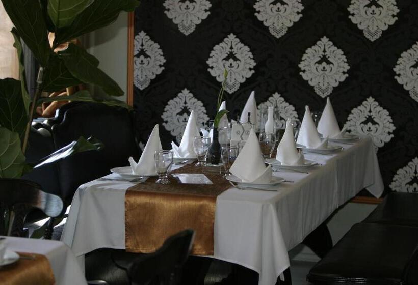 בית מלון כפרי Gloria Budapest City Center