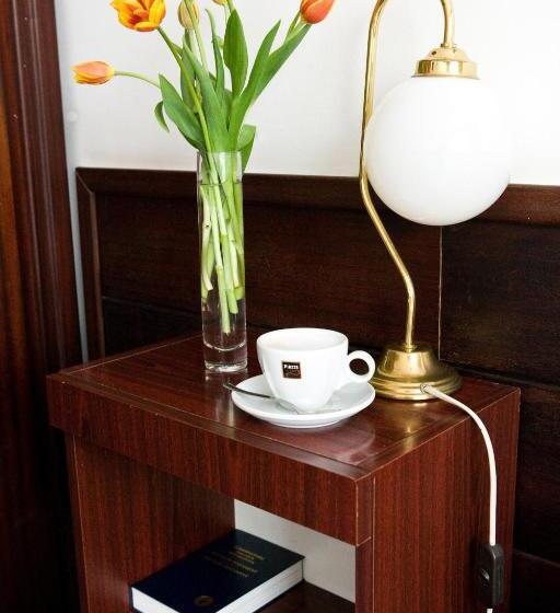 בית מלון כפרי Gloria Budapest City Center