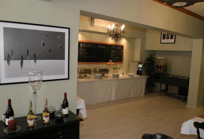 בית מלון כפרי Gloria Budapest City Center