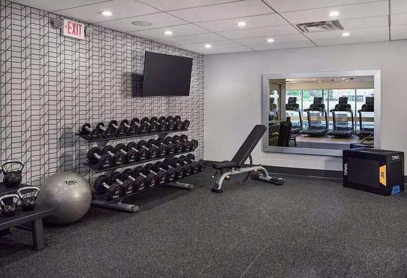 فندق Hilton Kansas City Country Club Plaza