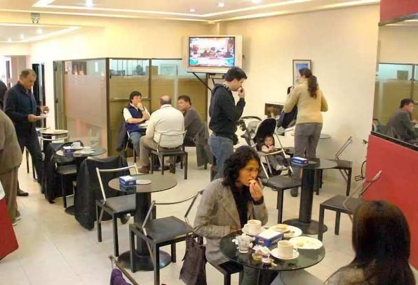 ホテル Mediterraneo