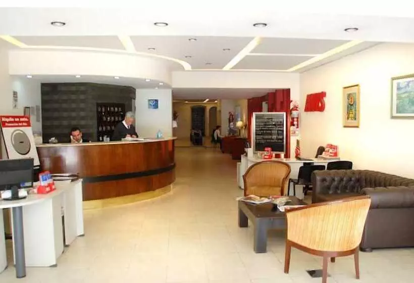 ホテル Mediterraneo