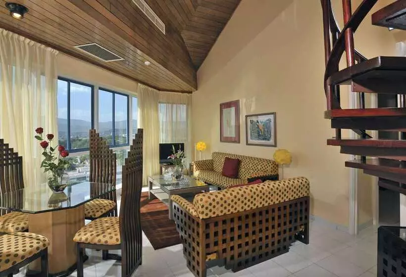 هتل Meliá Santiago de Cuba