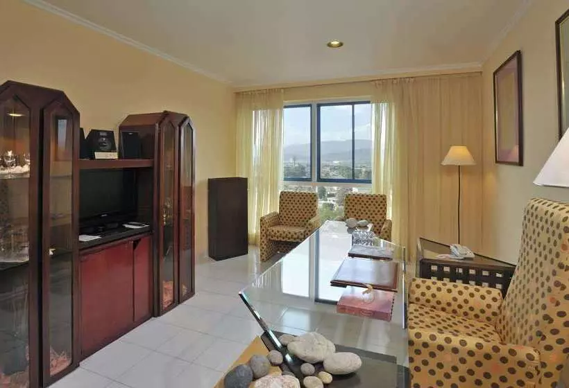 هتل Meliá Santiago de Cuba