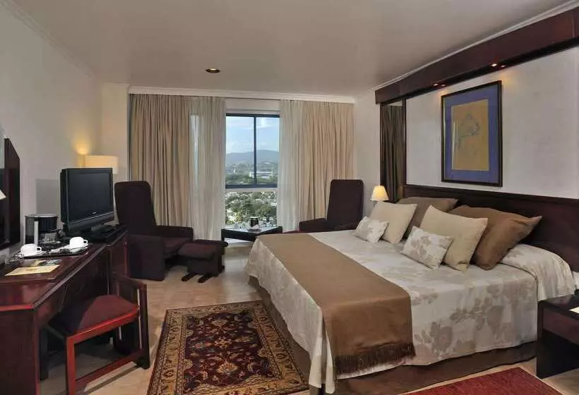 هتل Meliá Santiago de Cuba