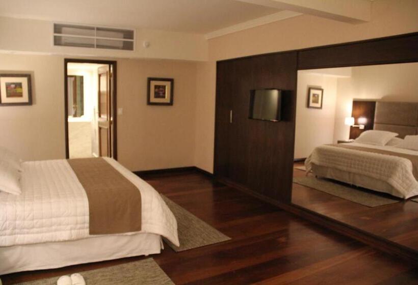 هتل Yacht & Golf Club Paraguayo, A Tribute Portfolio Resort