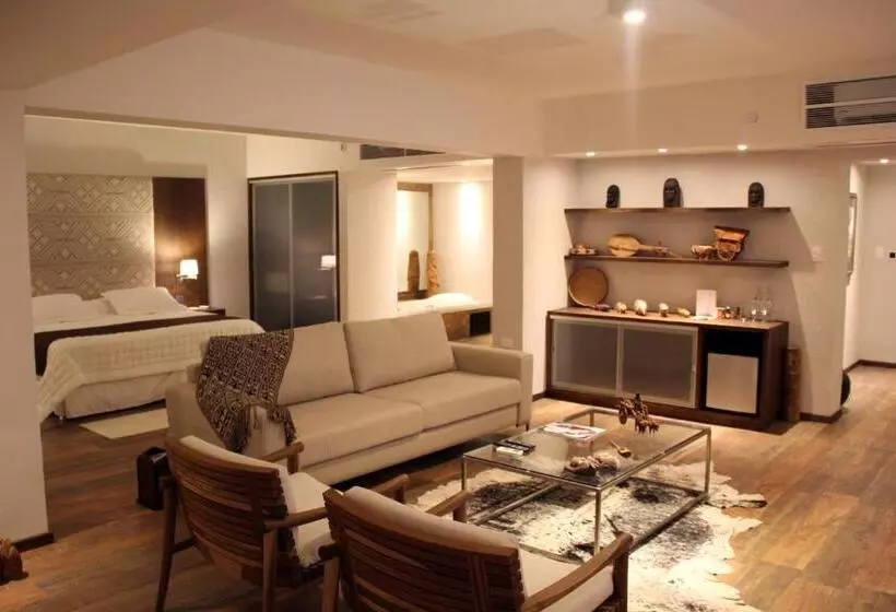 Szálloda Yacht & Golf Club Paraguayo, A Tribute Portfolio Resort