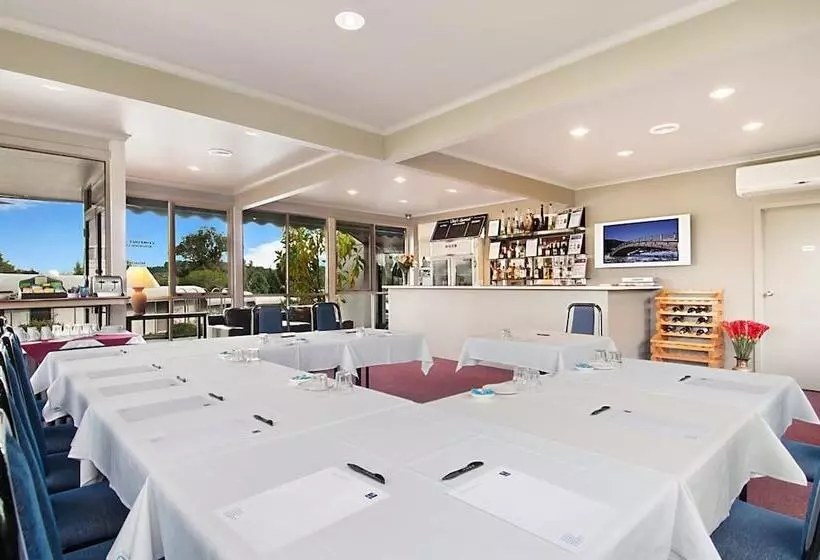 호텔 Ringwood Lake Inn