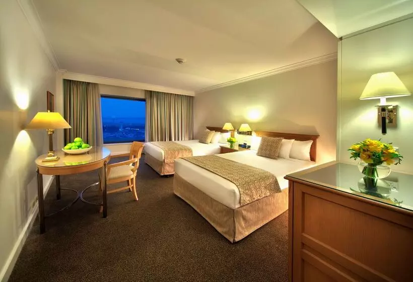 Stamford Plaza Sydney Airport Hotel & Conference Centre