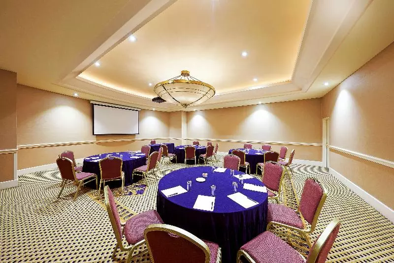 Stamford Plaza Sydney Airport Hotel & Conference Centre