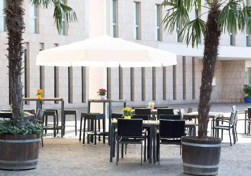 Novotel Freiburg Am Konzerthaus