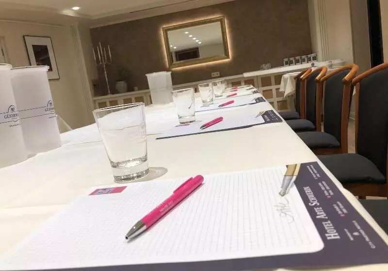 فندق Arte Schwerin