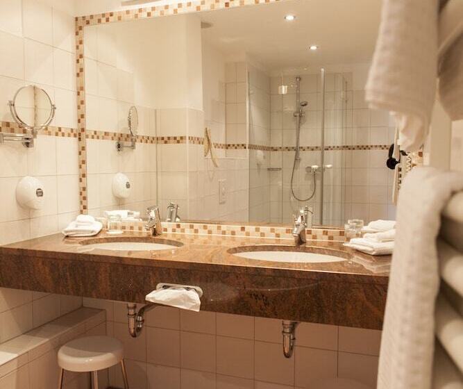 Отель Backenkohler