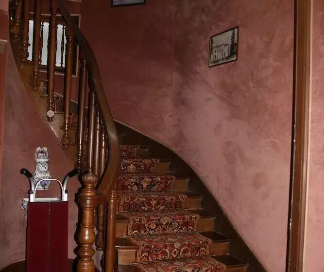 בית מלון כפרי Chateau Des Bondons Ei