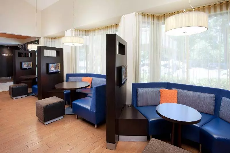 فندق Courtyard Sacramento Airport Natomas