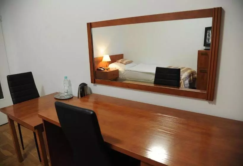 בית מלון כפרי Dedal