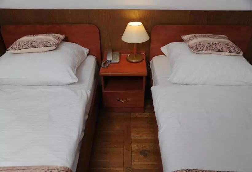 בית מלון כפרי Dedal