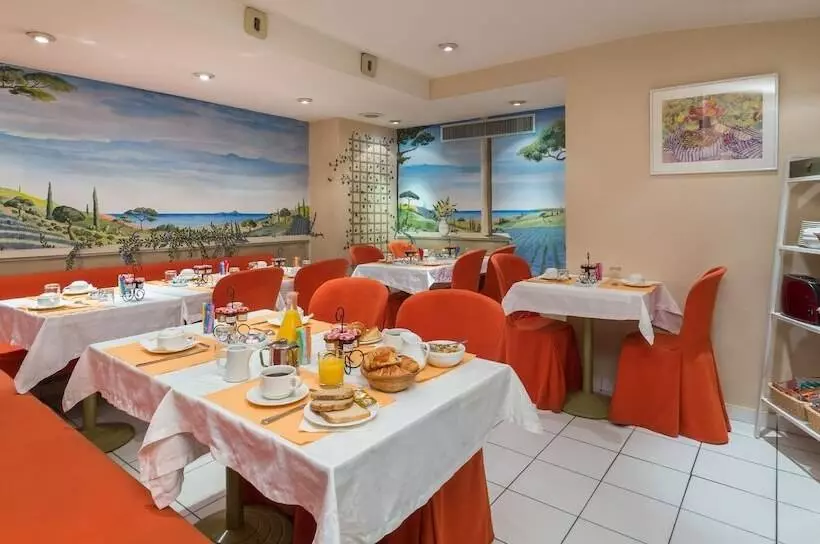 هتل Fertel Maillot