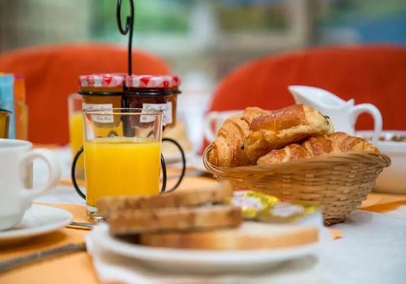 هتل Fertel Maillot