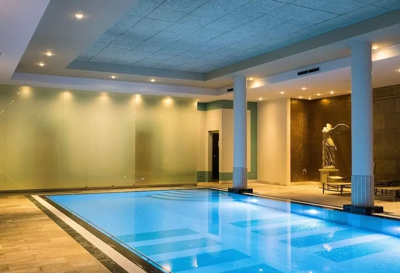 Hotel Hyllit