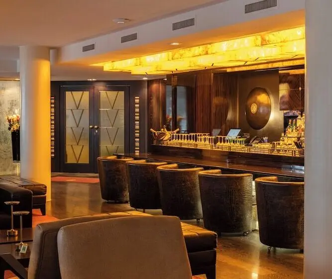 Hotel Hyllit