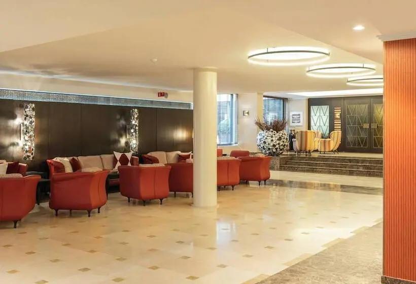 Hotel Hyllit