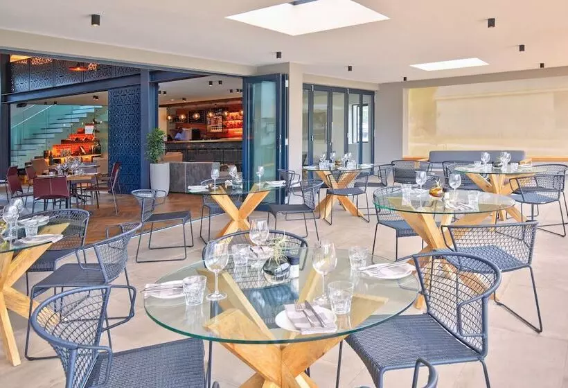 ホテル Knysna Hollow Country Estate