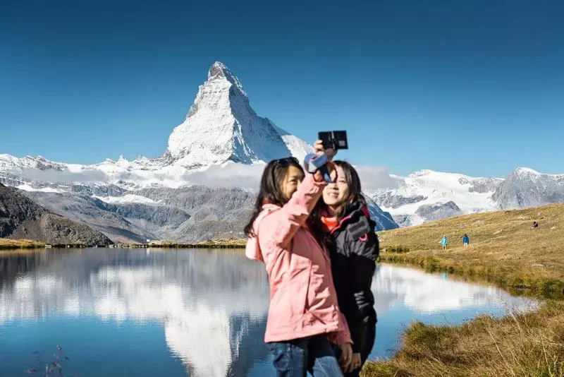 Hotel Le Petit Charmeinn