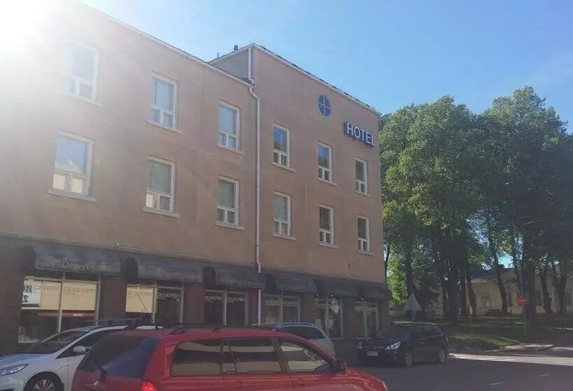 فندق Li Uninen Loviisa