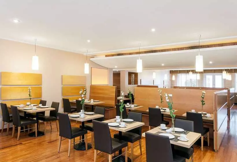 Otel NH München Messe