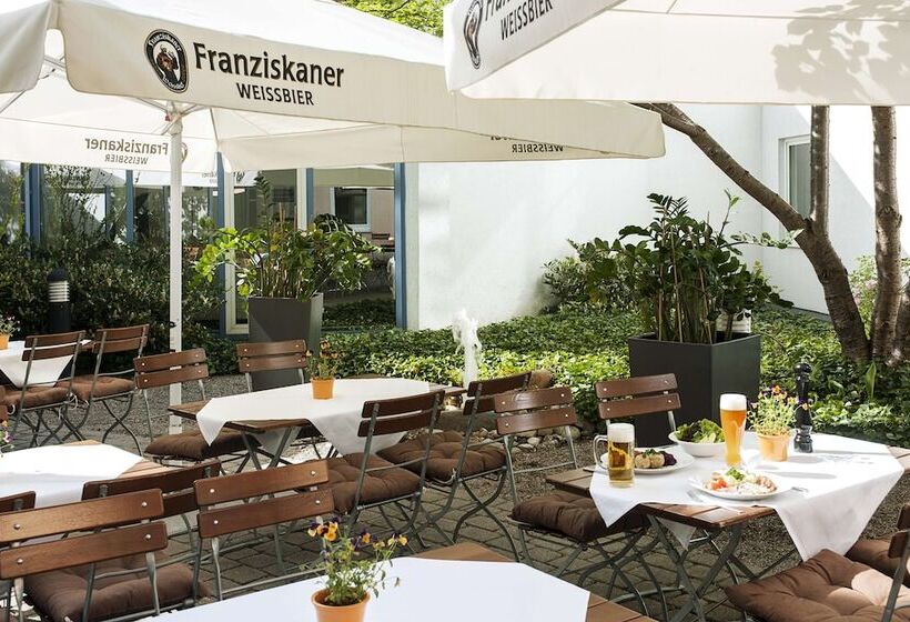 酒店 NH München Messe