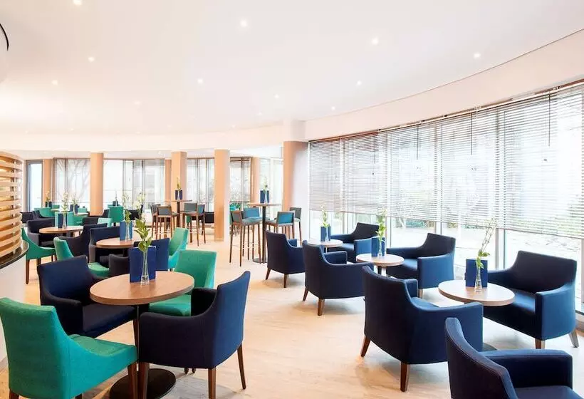 Otel NH München Messe