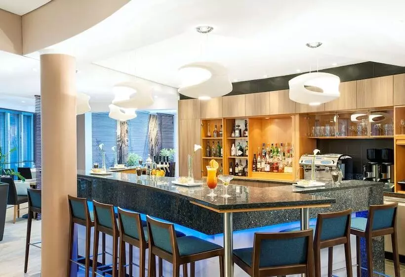 Otel NH München Messe