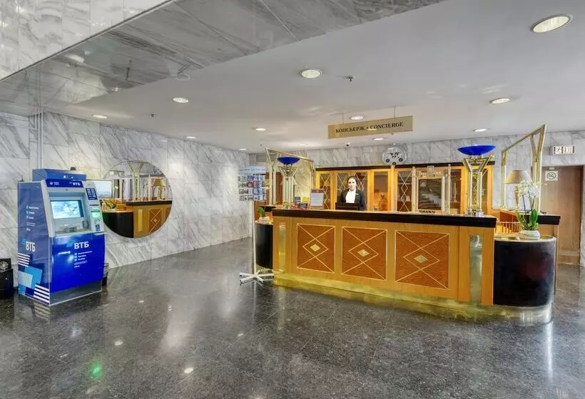 Отель President