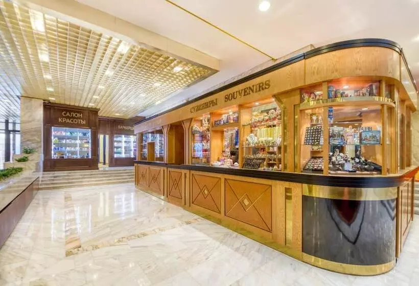 Отель President