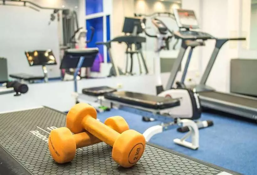 Отель President