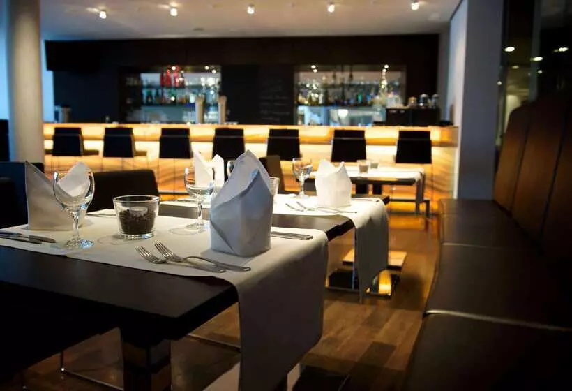 هتل Ramada By Wyndham Dresden