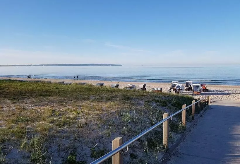 Отель Vier Jahreszeiten Binz   Adults Only