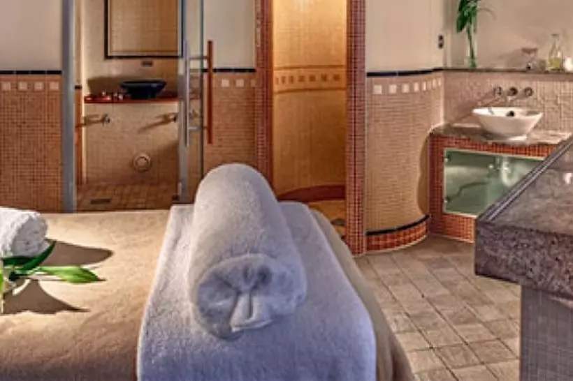 Отель Vier Jahreszeiten Binz   Adults Only