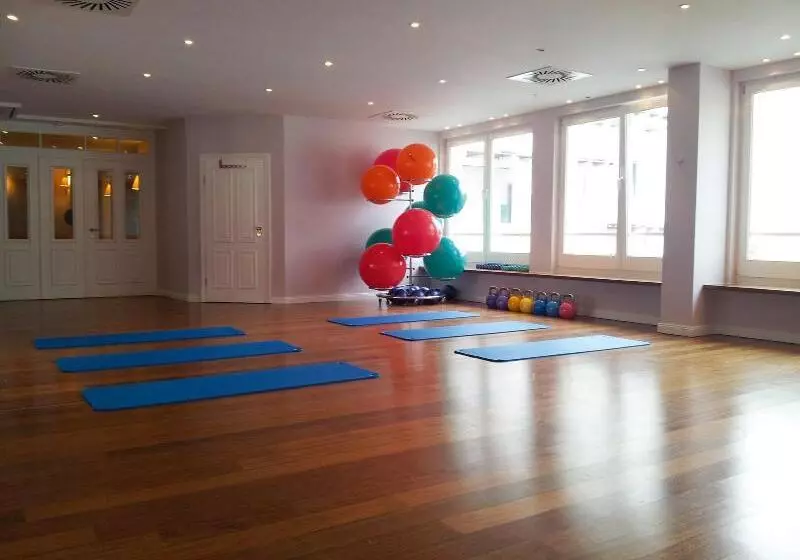 Отель Vier Jahreszeiten Binz   Adults Only