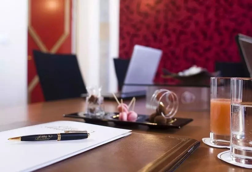 هتل Villa Florentine