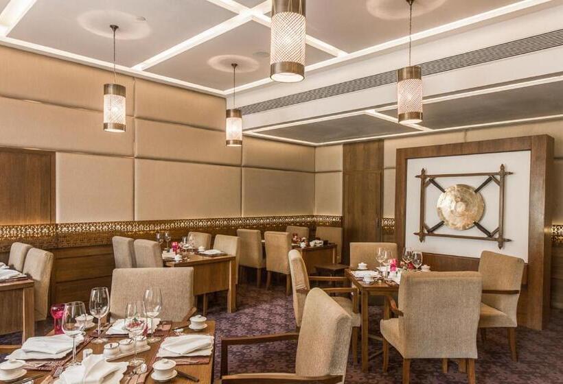 اقامتگاه Vivanta Aurangabad, Maharashtra