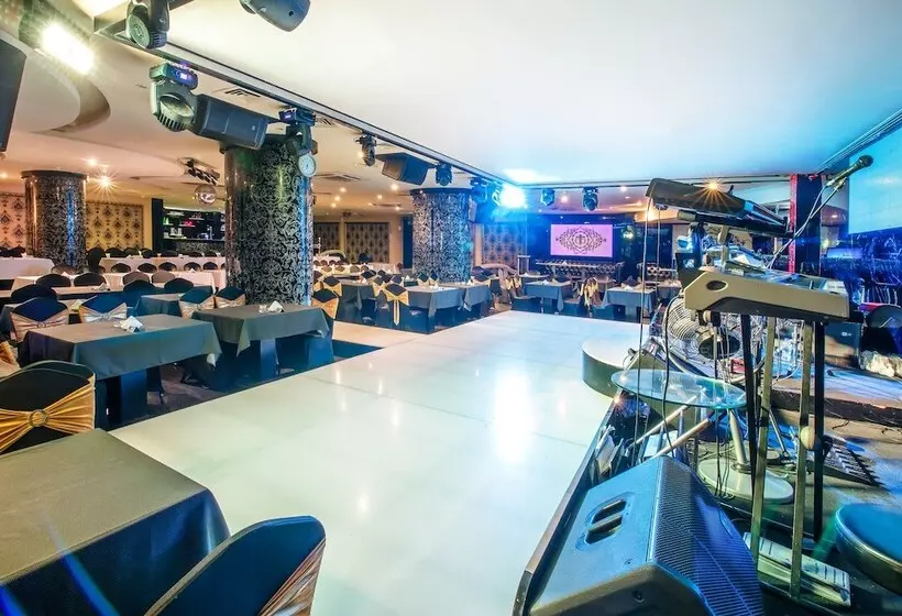 Grand Excelsior Hotel Deira