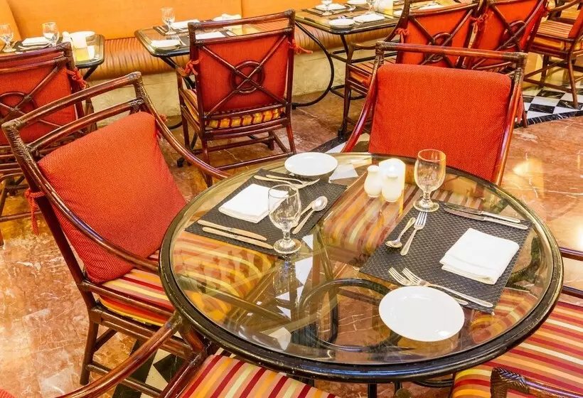 Grand Excelsior Hotel Deira
