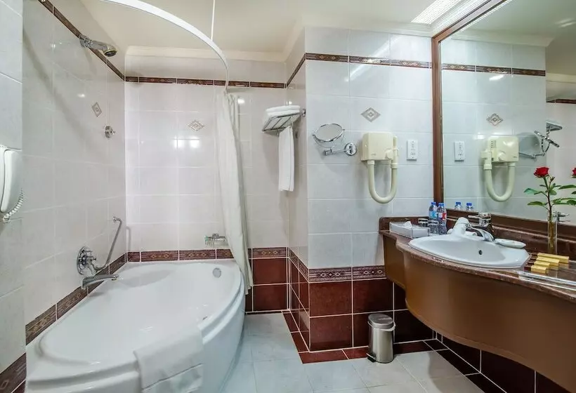 Grand Excelsior Hotel Deira