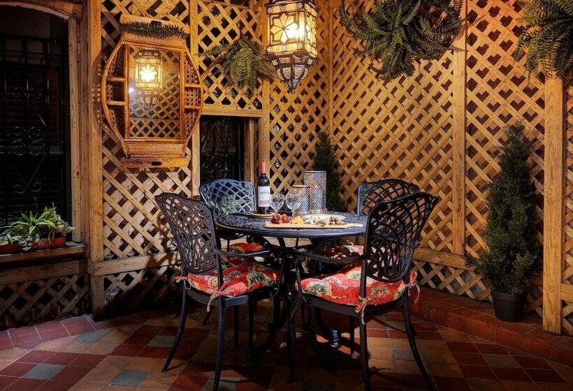 Casablanca Hotel By Library Hotel Collection